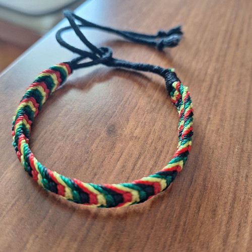 Ethnic bundle of 5 handmade jewelry pieces from Ethiopia and Nepal, like new