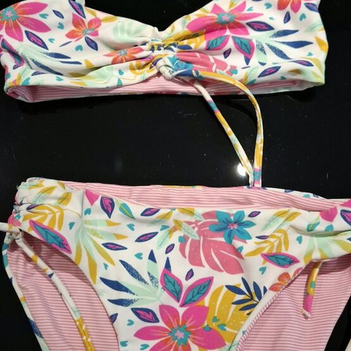 Du Pareil girls' swimsuit 8 years like new multicolor