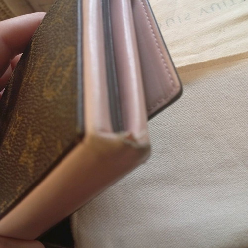 Louis Vuitton Monogramm canvas flore large wallet rose gently used