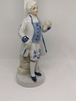Male figure like new, height 15 cm