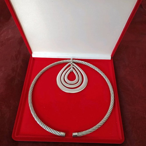 Necklace made of base metal like new, silver color, with velvet red gift box