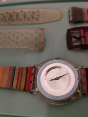 Swatch Skin used watch with two extra 17mm straps
