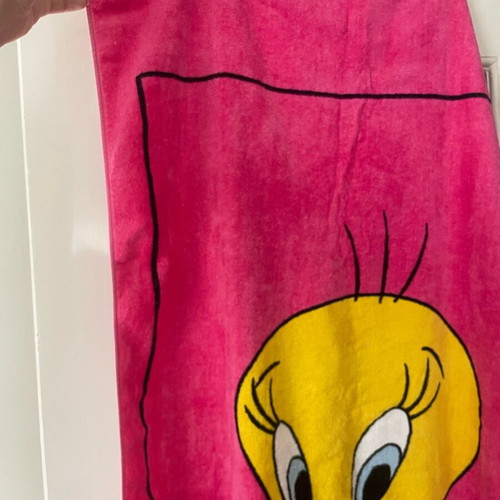 Children's beach towel like new
