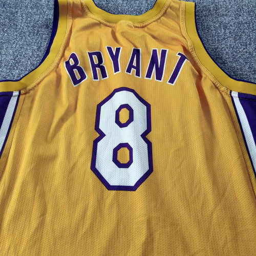 Kobe Bryant Los Angeles Lakers Champion jersey shirt large, like new