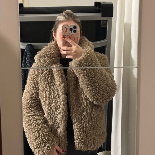 Zara teddy fur like new, size M, beige