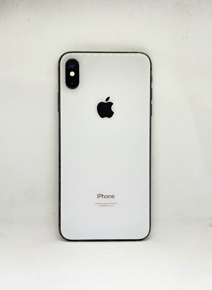 iPhone XS Max like new, white, 64GB… - € 135,00 - Vendora.cy
