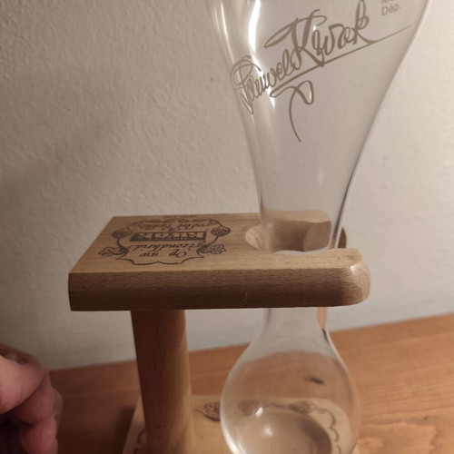 Pauwel Kwak Beer Glasses with Wooden Stands set of 2 like new, vintage style