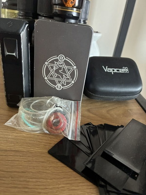 Ηλεκτρονικό τσιγάρο Geekvape Centaurus mod με X2 18650 μπαταρίες σαν καινούργιο