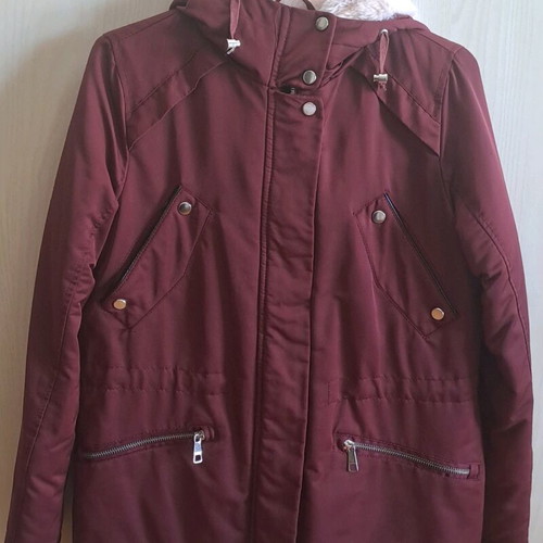 Pull & Bear women's jacket like new, burgundy with hood