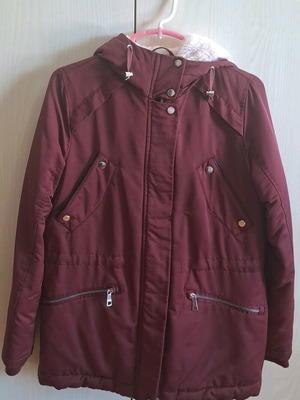 Pull & Bear women's jacket like new, burgundy with hood