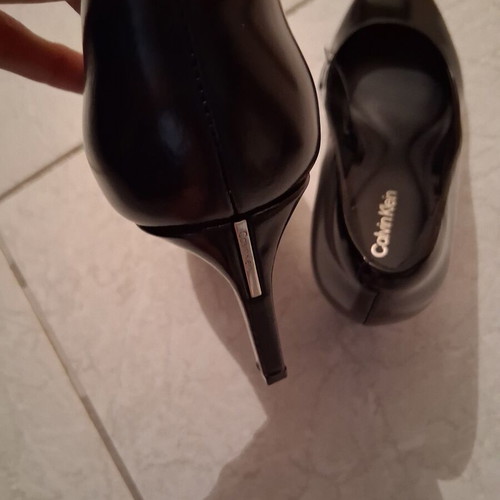 Calvin Klein Ess Stiletto 70 shiny leather black pumps, size 38