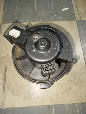 Citroen Peugeot interior fan used 33 10 0286