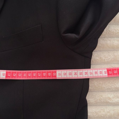 Berto Lucci men's suit Large black like new