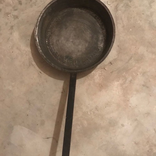 Copper antique frying pan very old