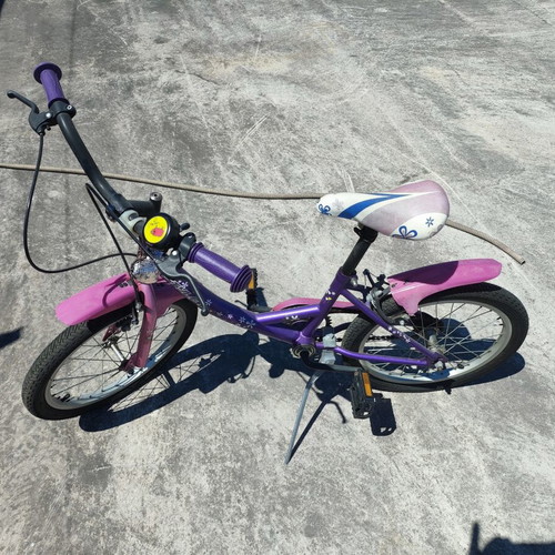Style Mascot Kids Bicycle used, 16-18 inch wheels, purple and pink