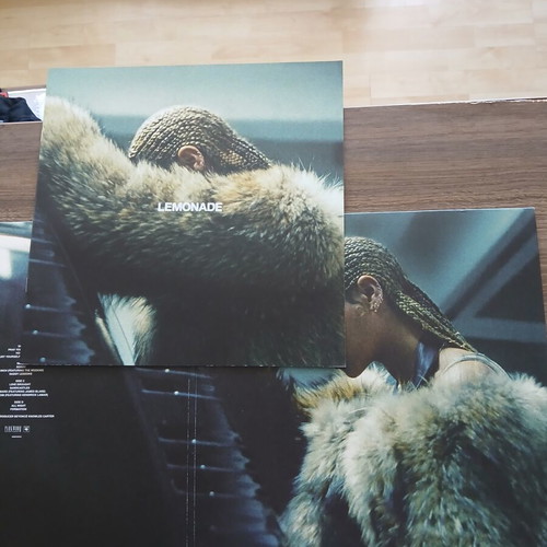 Lemonade by Beyonce limited edition double sided vinyl like new, pop