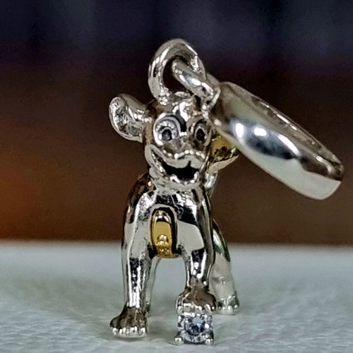 Pandora s925Ale Disney Simba charm like new
