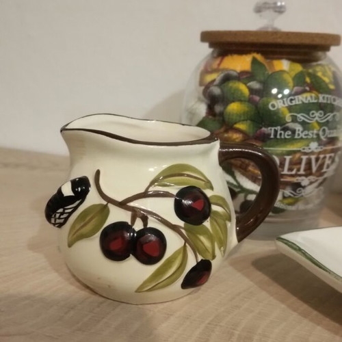 Olives serving set 5 pieces like new without wear