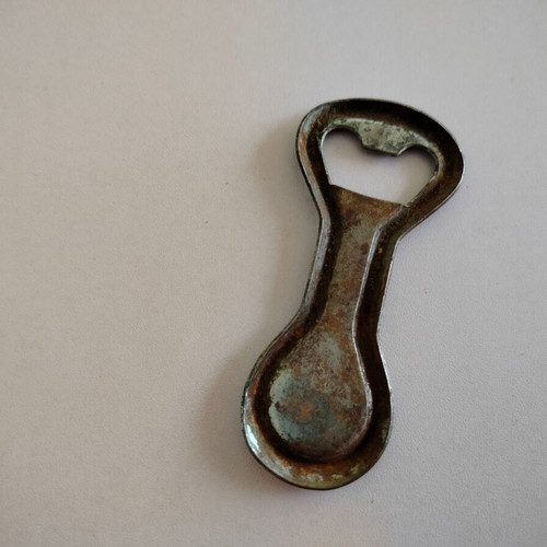 Fix Hellas bottle opener used, old promotional