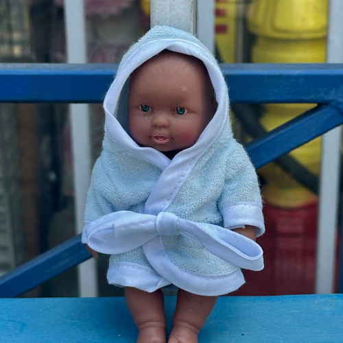 Candy World Baby Doll 2002 used, 14 cm with bathrobe