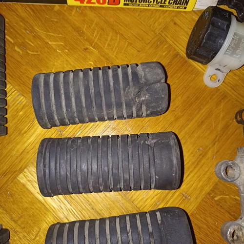 JT Sprocket Sets used, 2 sets with footrests, container, pump for Honda Innova