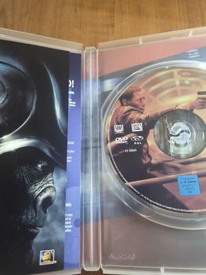 The Art of War DVD like new, action thriller with Wesley Snipes