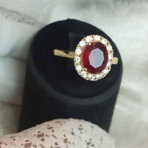 Rosette ring with zircon vintage faux, like new