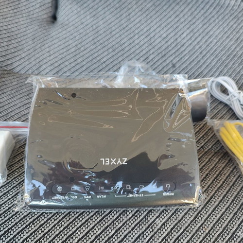 Modem Router Zyxel AMG1302-T11C new sealed (WIND)