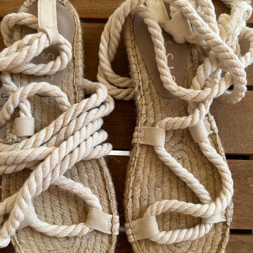 Gladiator sandals new with rope and espadrille sole size 37 Anesis