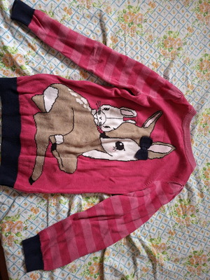 H&M kids knitted sweater used with deer and bunny (4-6 years)