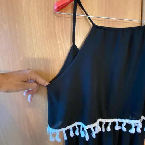 Long dress with spaghetti straps, new, black and beige