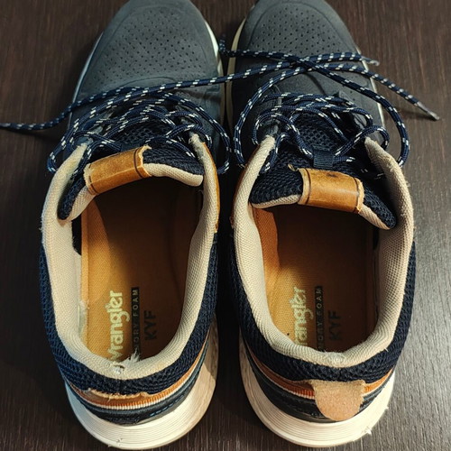 Wrangler sneakers blue and brown, size 44