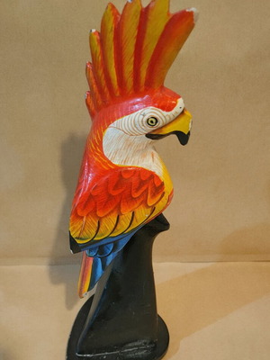 Wooden decorative parrot used