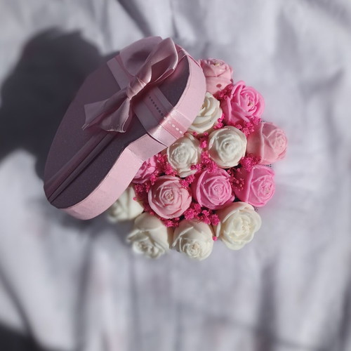 Wax bouquet of roses new, pink and white in elegant box