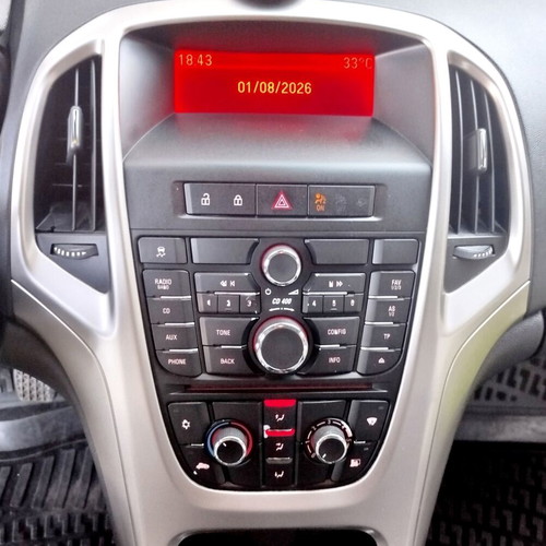 Opel Astra J Hatchback 1400cc gas-petrol conversion