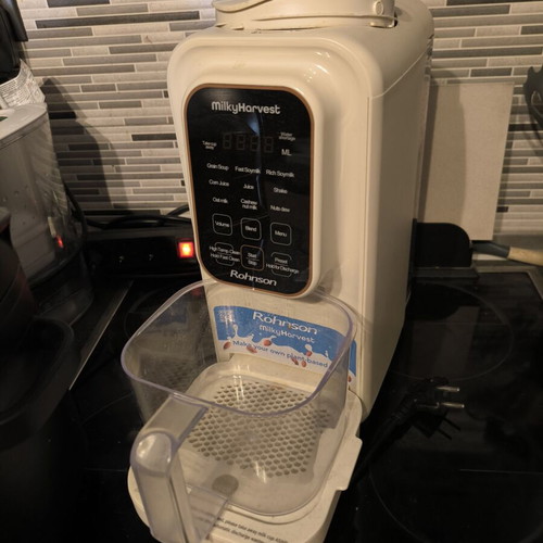 Rohnson Milky Harvest 2000W plant-based drink maker, white