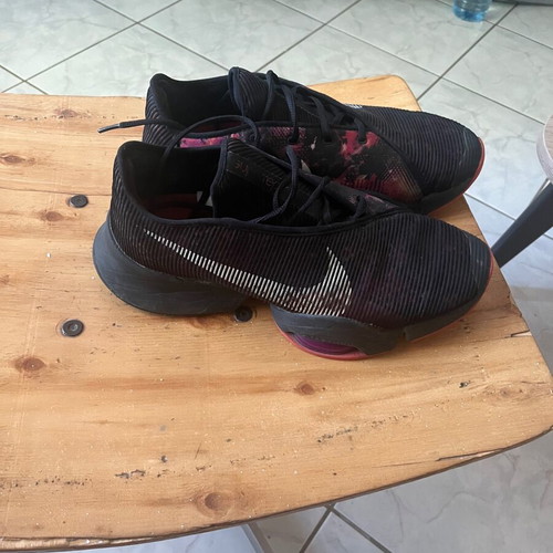 Nike Air Max Zoom sneakers, black and red