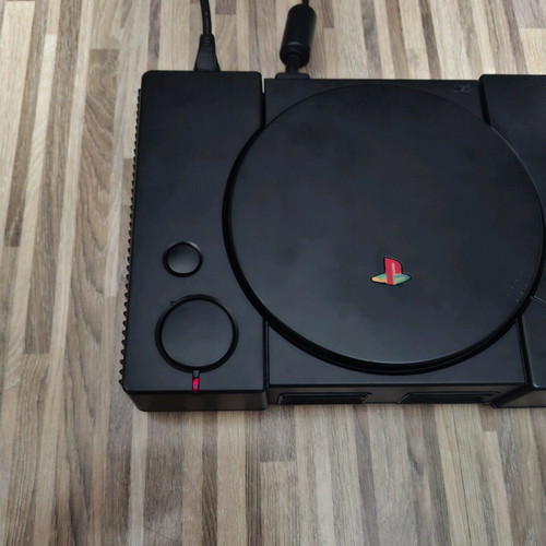 Playstation 1 used chipped black console