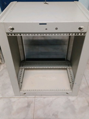 Rack cabinet used