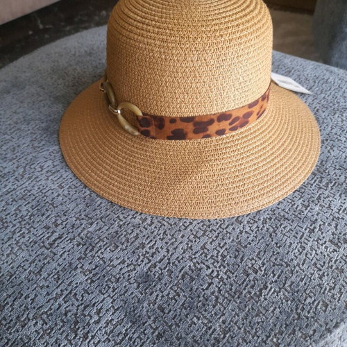 Summer hat brand new, size 57 cm