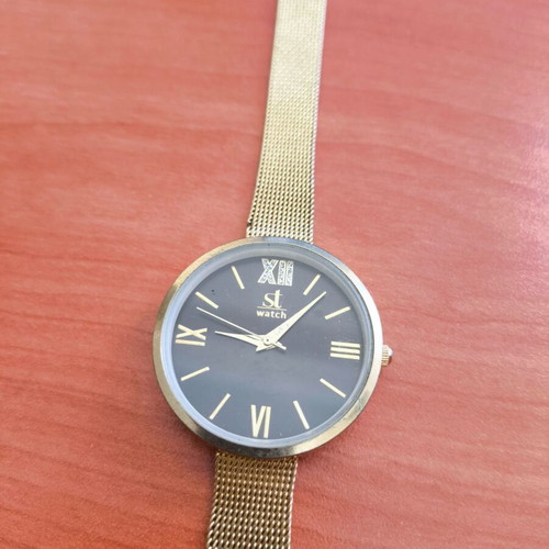 Ρολόι Season Time Stripe Series μεταχειρισμένο, γυναικείο, χρυσαφί