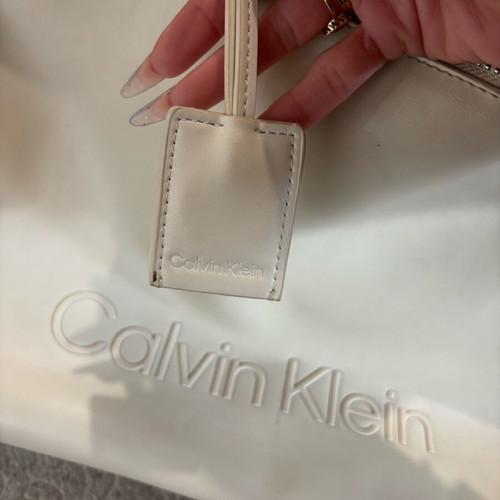 Calvin Klein handbag used, beige with wear on handles
