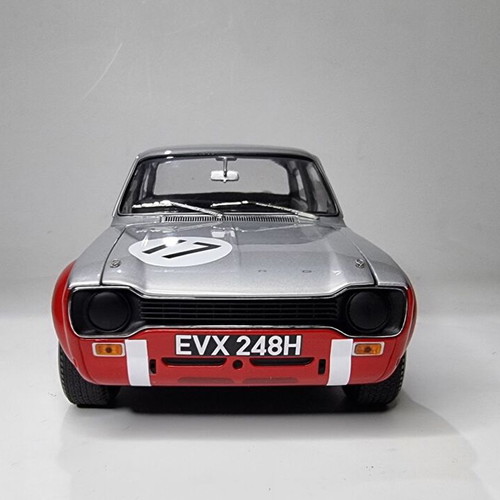 Minichamps Ford Escort Mk1 Team Broadspeed RAC TT Silverstone 1970 Model 1:18 new