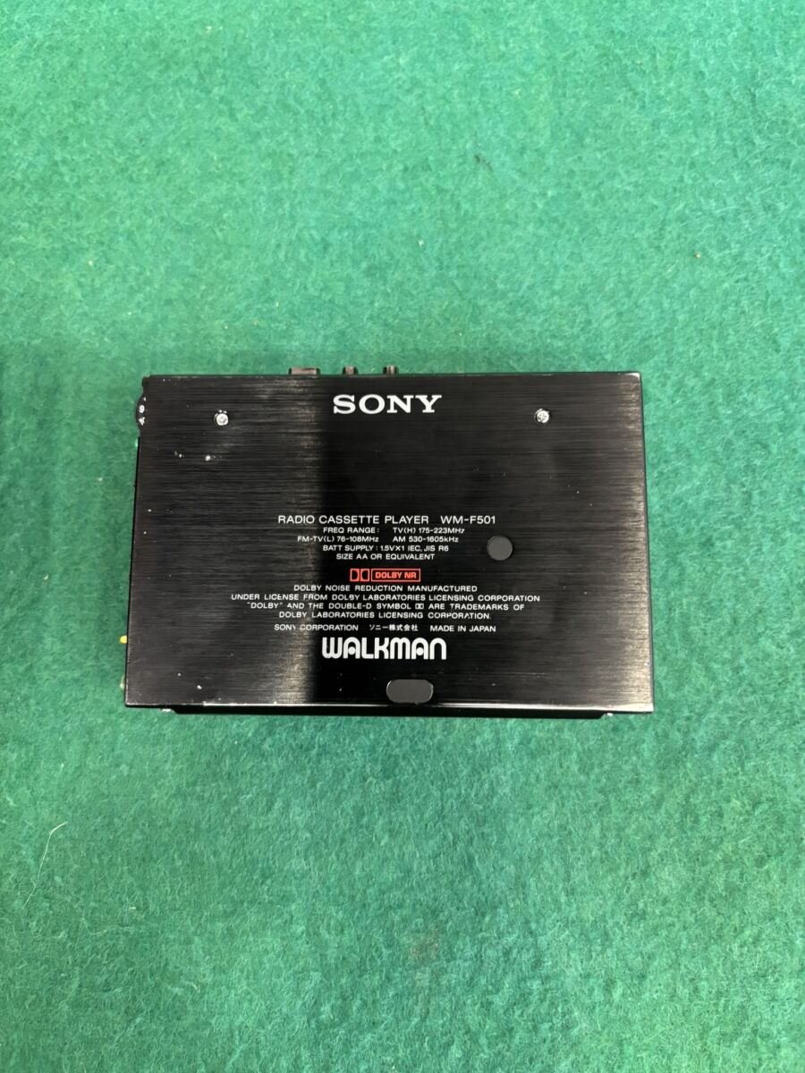 WM-F501 Sony Cassette Radio Walkman - SONY WM F501 ▷ Player black