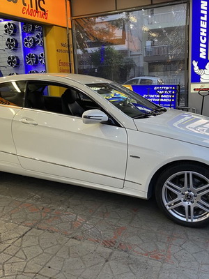 Mercedes E350 coupe 2009, 176000 km, white