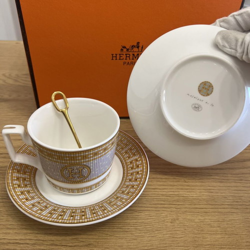 Hermes coffee set, 100% porcelain