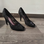 Nine West peep toe pumps used, size 37, black