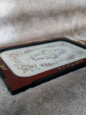 Traditional tray hand-embroidered like new