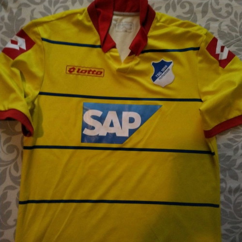 Hovenheim football jersey away size small like new