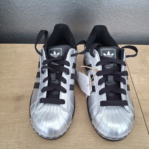 Adidas Originals Superstar II sneakers new, size 38.5, silver